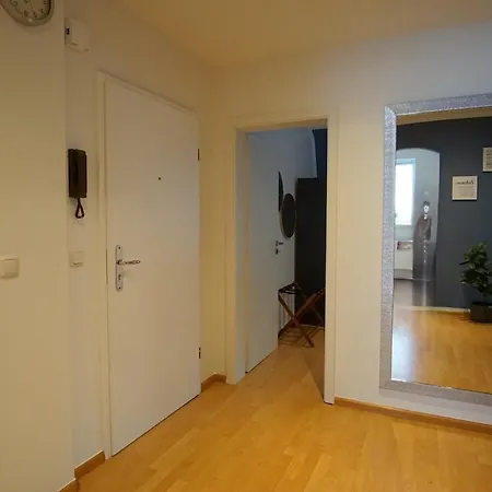 Casa Gargolas 2 * Ντούισμπουργκ
